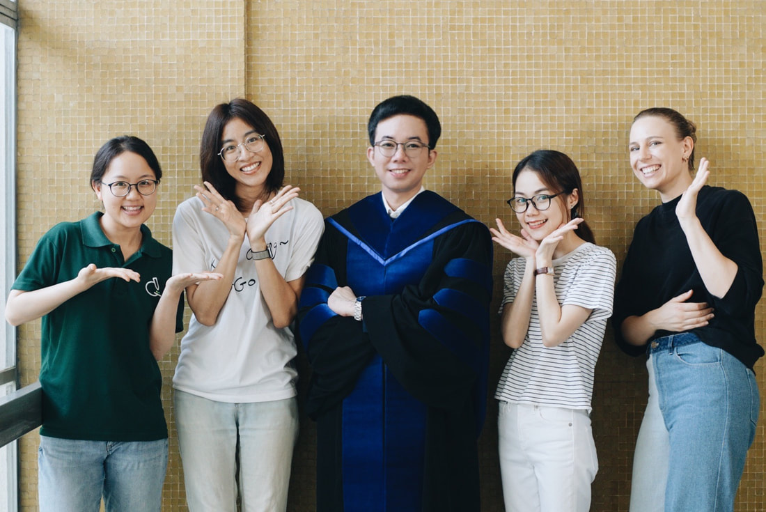 Graduation Ceremony with Allergy Lab Members (October 2023)
