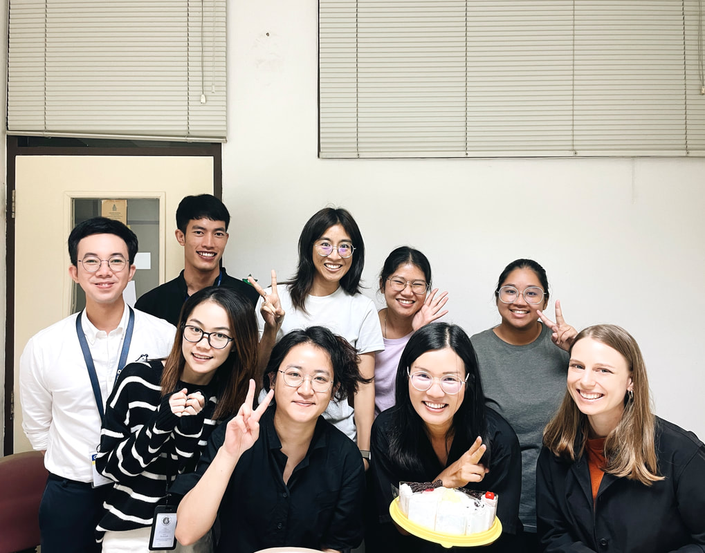 Celebrating the birthdays of Dr.Fu, May, and Lilly, as well as Pond's successful defense examination (March 2023)