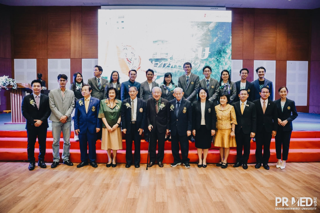 With the Executive Committee of the Srinakharinwirot University at the 40th Anniversary of Faculty of Medicine, Srinakharinwirot University, Ongkharak, Nakhon Nayok (June 2025)