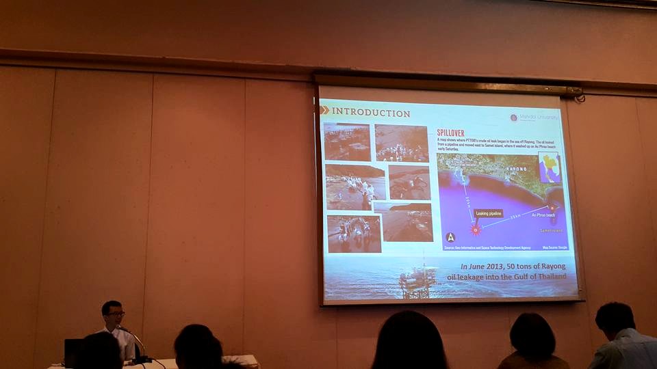 Oral Presentation at the 9th Botanical Conference of Thailand (May 2015) (Photo by Rujichaipimon W.)