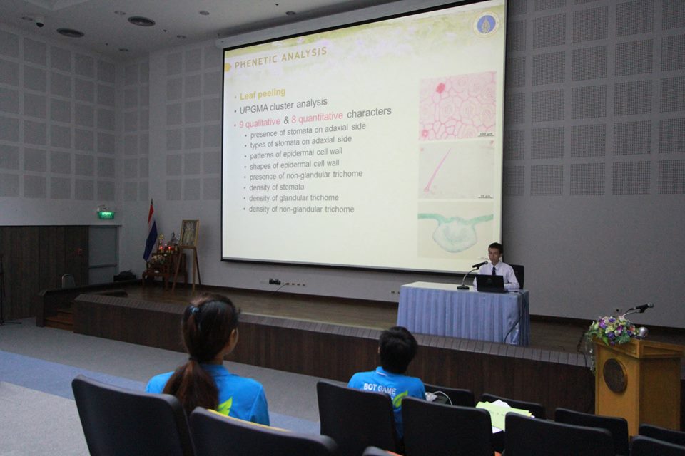 Oral Presentation at the 2nd TURFPAG2 (April 2016) (Photo by Dr.Ngernsaengsaruay C.)