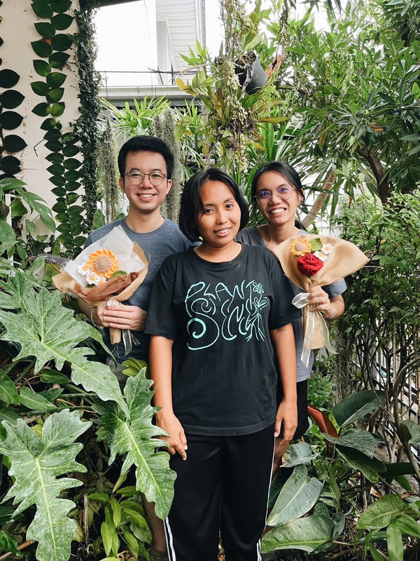 Thank you P'Vandy for her superb craft in order to congrats me and Pear for our graduation ceremony (December 2023)