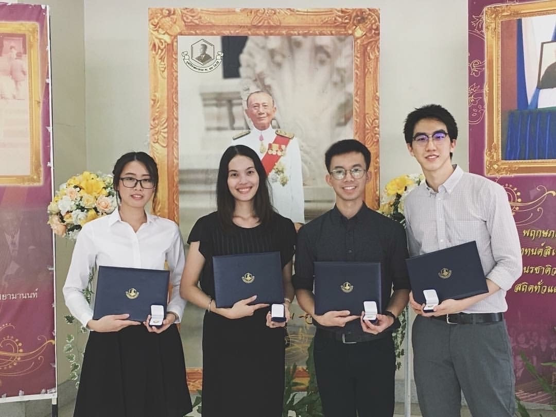 MUSC Team at Academic Excellence Award, Professor Tap Nilanithi Foundation (March 2017)