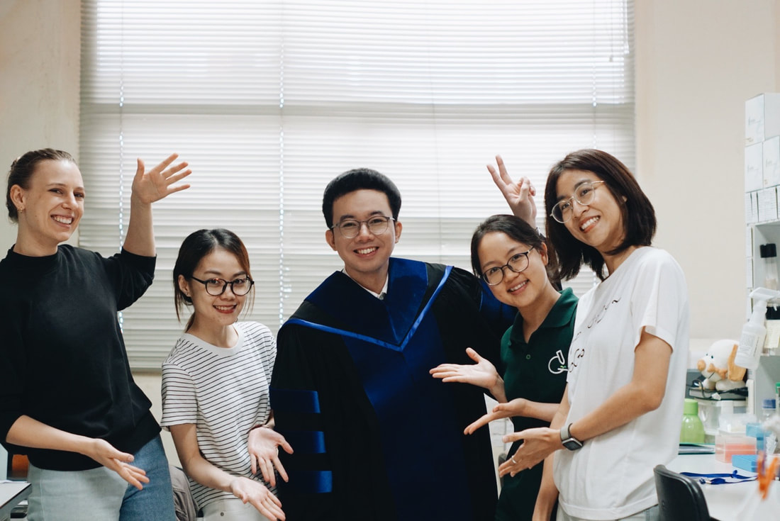 Graduation Ceremony with Allergy Lab Members (October 2023)